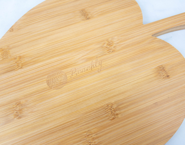 Bamboo Monstera Leaf Serving Board – Decorative Platter for Charcuterie & Snacks (2) This bamboo monstera leaf serving board features a unique leaf design, perfect for serving cheeses, charcuterie & snacks. Food-safe, durable & ideal for home decor & gifting.