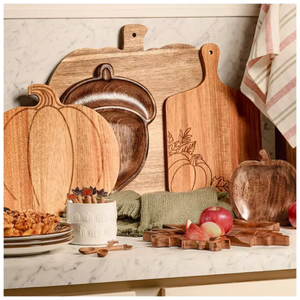 Acacia Wood Pumpkin Shaped Cutting Boards - Bulk Custom Wholesale Factory Direct Kitchen Chopping Boards